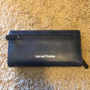 Love and Freedom wallet